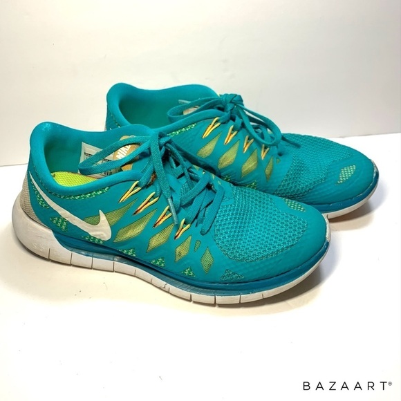 Nike Free run 5.0 teal Women’s running shoes Teal and Yellow Size: 7.5 - Picture 2 of 11